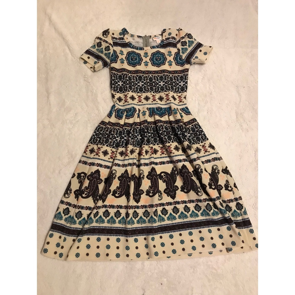 Lularoe Amelia Dress